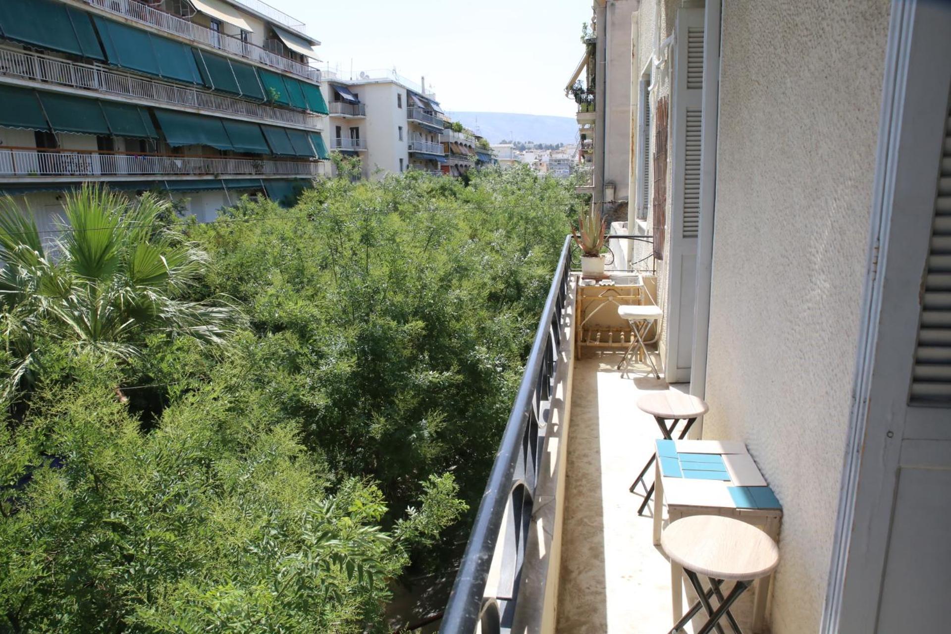 Family-Friendly Apartment & Roof Garden @ Koukaki เอเธนส์ ภายนอก รูปภาพ